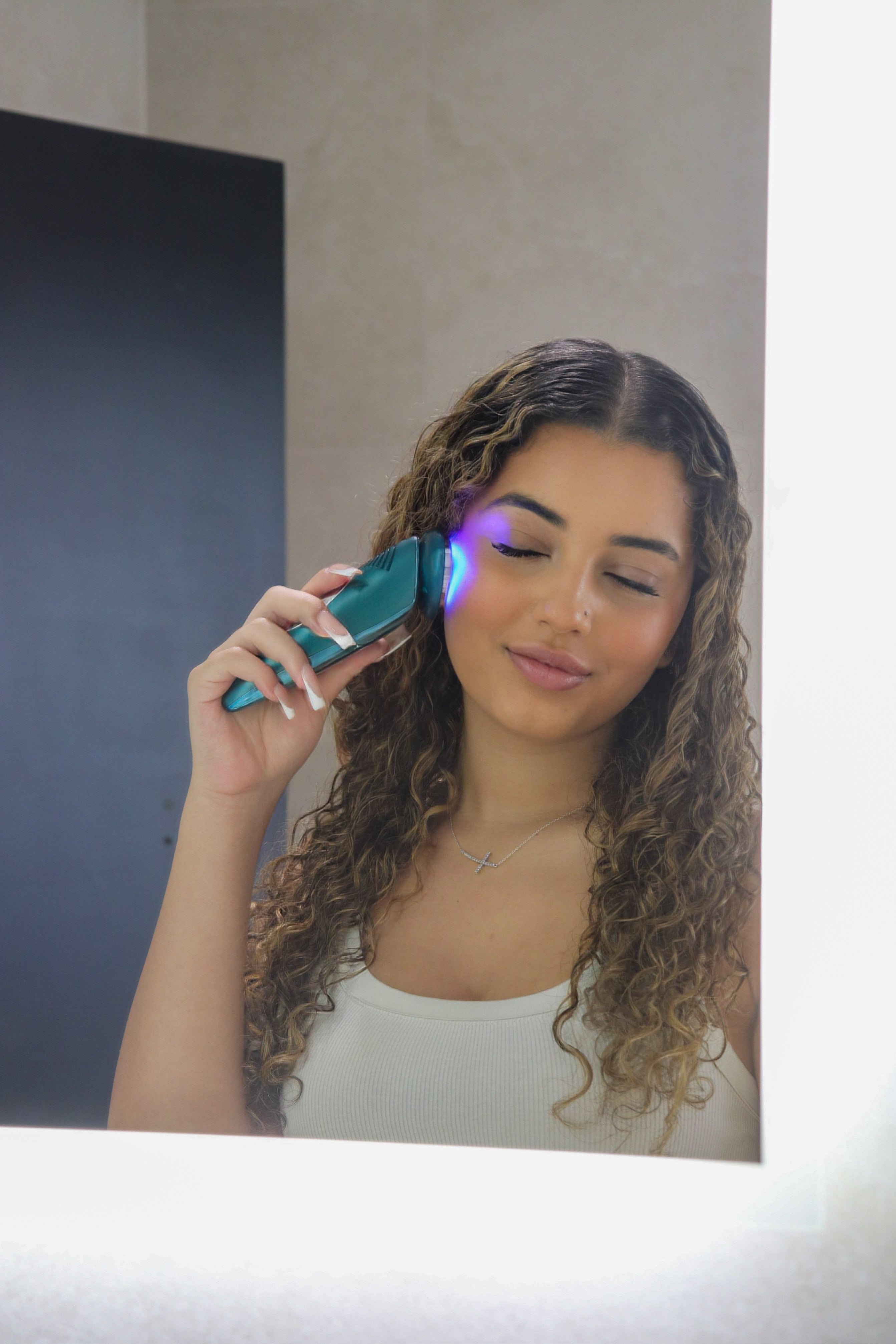 Mastering Acne with Smart LED Light Therapy: Beyond the Blue